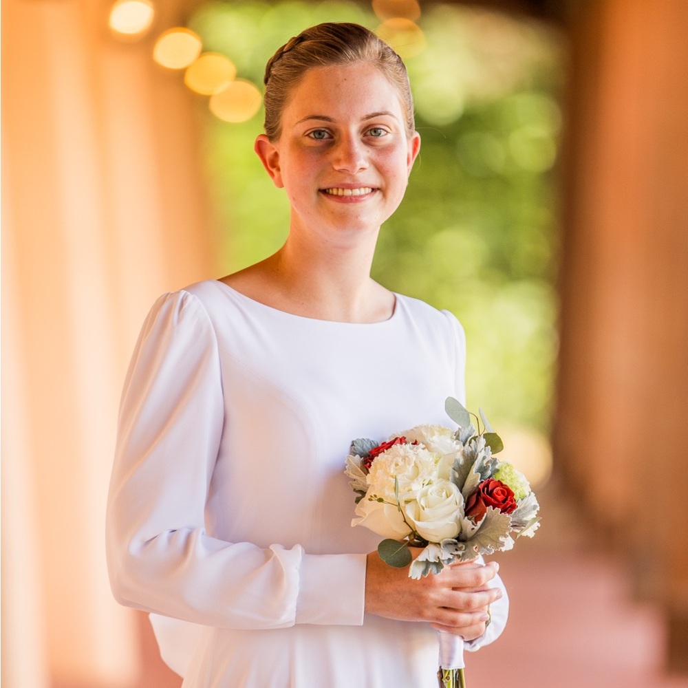 Meet your Posher, Anna